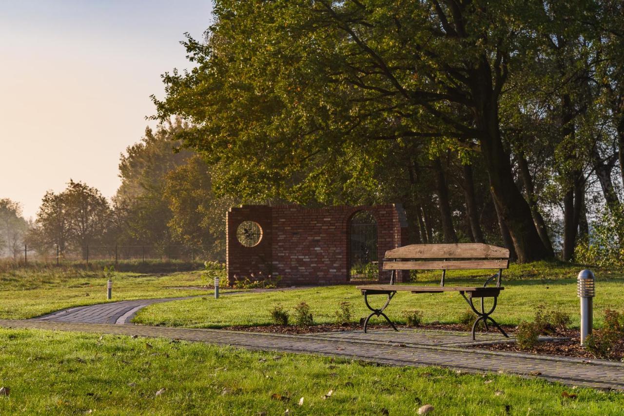 Zajazd U Dziadka Opole Esterno foto